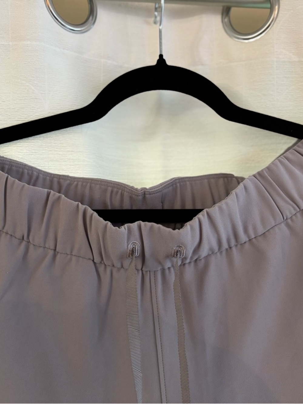 Lululemon on the fly pants with pockets in grey size 10 - Picture 10 of 11
